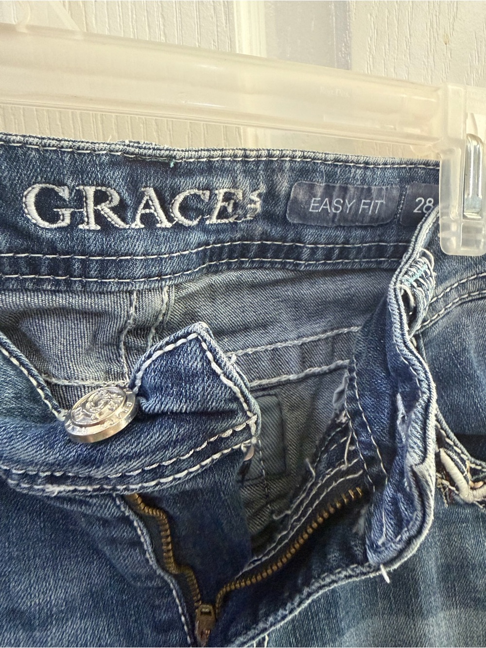 Grace Blue Denim Bootcut Jeans with Embroidered Dreamcatcher Pocket - Picture 4 of 4